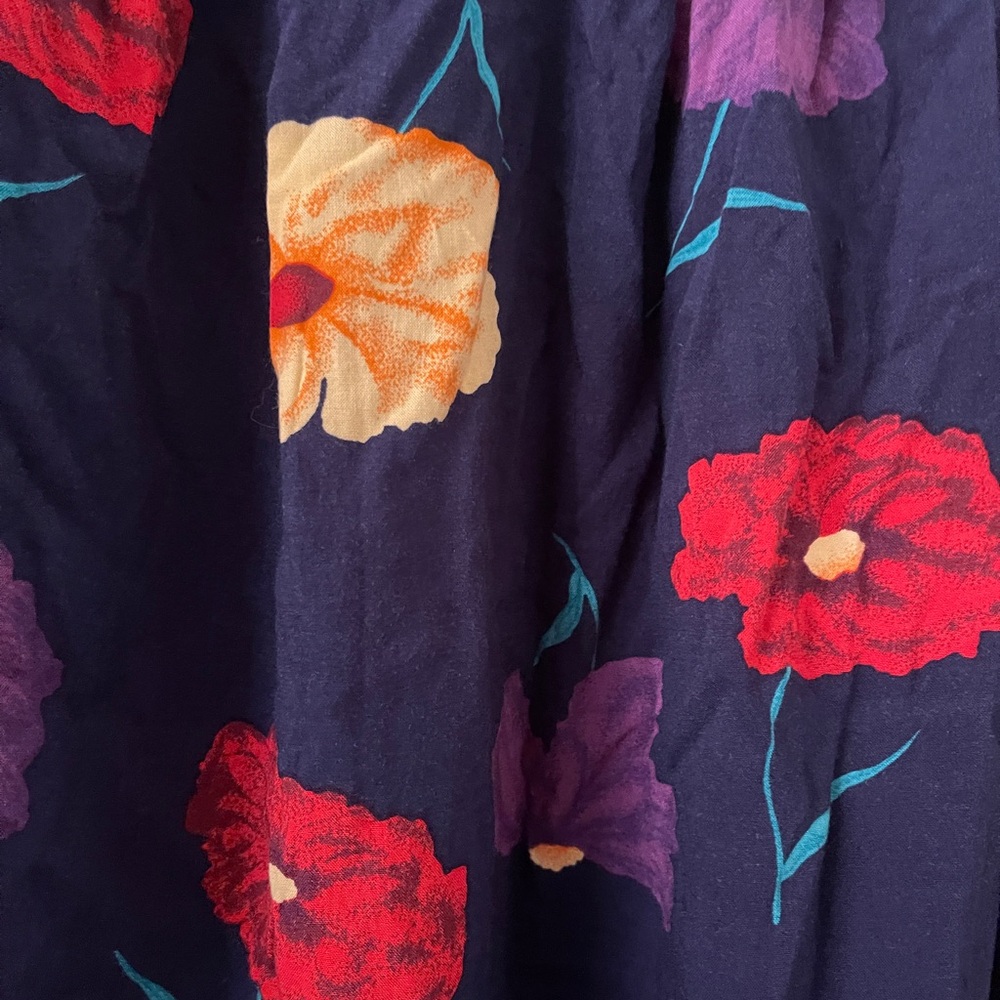 Sag Harbor Skirt, 1x - Picture 2 of 6